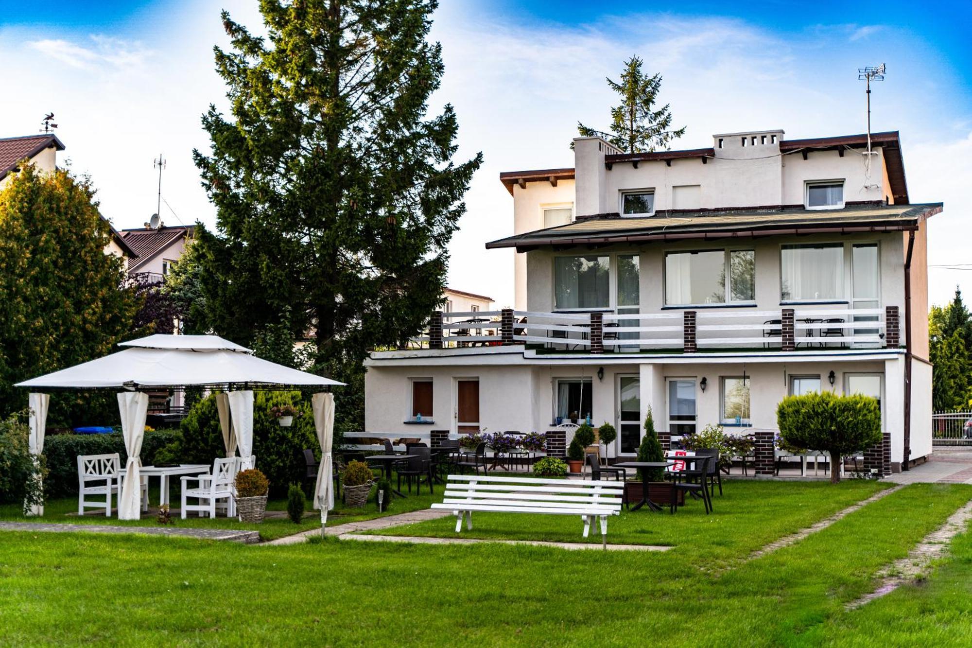 Avista Mielno Hotel Unieście Exterior foto